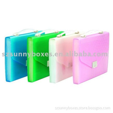 A4 document holder with inside dividers